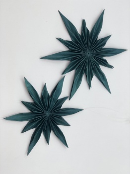 paper snowflake hanger (size: 18cm & 22cm)