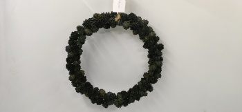 Pinecone wreath natural