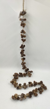 Pinecone garland