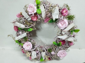 Spring Wreath Natural