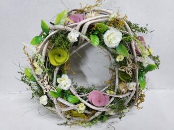 Spring Wreath Natural