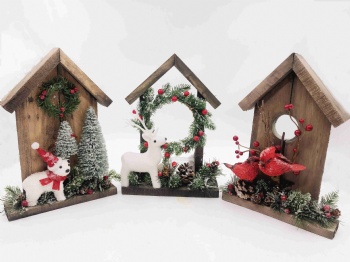 Christmas Wooden Arrangement