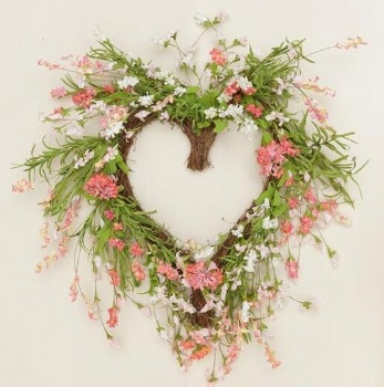 Valentines Day Heart Wreath