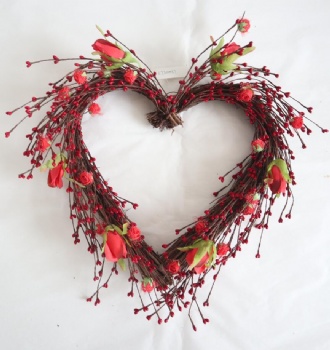 Valentines Day Heart Wreath