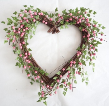 Valentines Day Heart Wreath