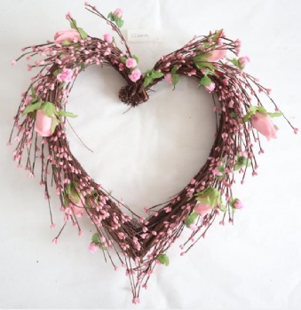 Valentines Day Heart Wreath