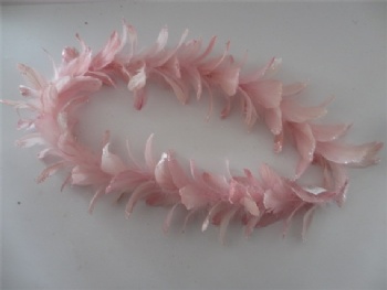 Feather garland