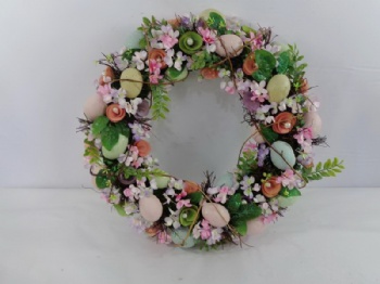 Spring wooden curl wreath