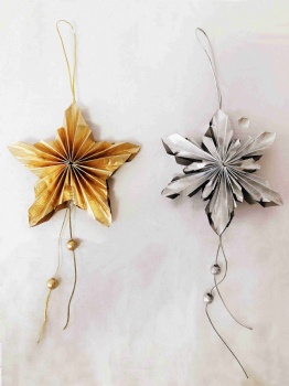 Christmas Paper Star Hanger