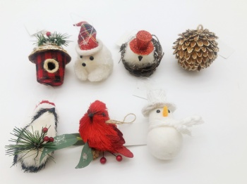 Christmas Red Birds Hanger & Sticker