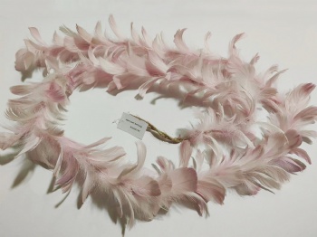 Feather garland