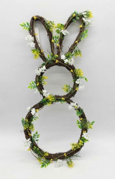 Rabbit Shape Flower Wreath