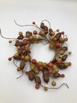 0.9cm mixed leaves + berry + acorn small wreath 15x15x3cm