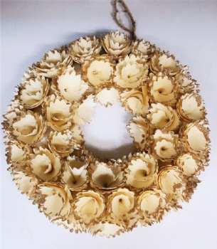 Wreath hanger